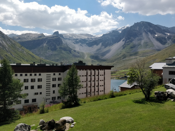 Vue du balcon en été